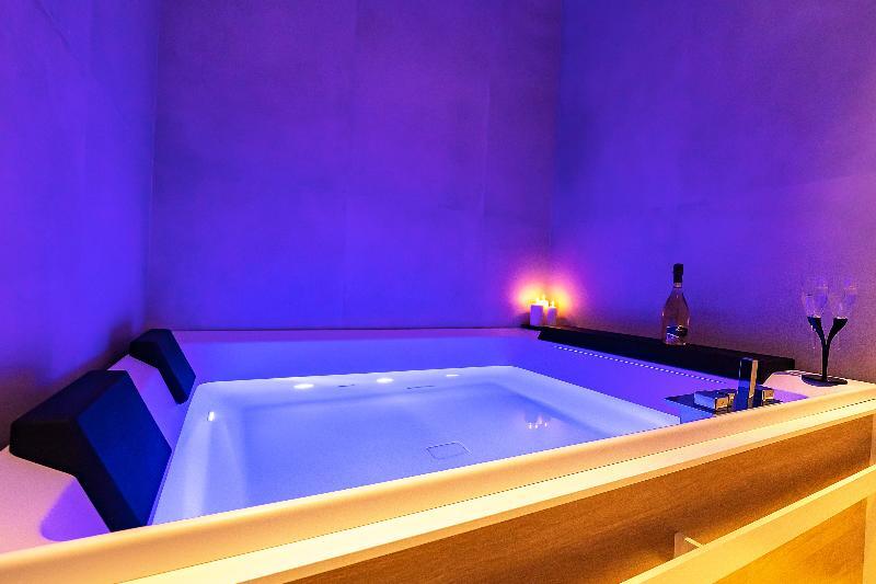 Elite Accommodations & Hydromassage Pool Reggio di Calabria Zewnętrze zdjęcie